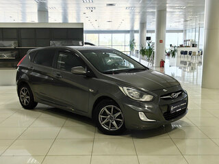 2011 Hyundai Solaris I, серый, 469000 рублей, вид 1