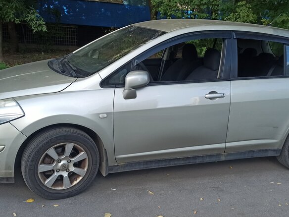 2008 Nissan Tiida I, золотистый, 460000 рублей - вид 3