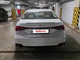 2022 Toyota Avalon V, белый, 3000000 рублей, вид 5