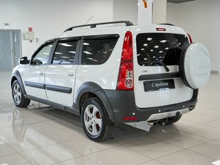 2015 Lada (ВАЗ) Largus Cross I, белый, 556000 рублей, вид 4