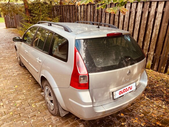2009 Renault Megane II Рестайлинг, серебристый, 399000 рублей - вид 2