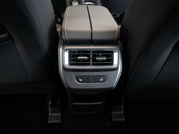 2026 Geely Okavango I Рестайлинг, чёрный, 4085990 рублей - вид 24