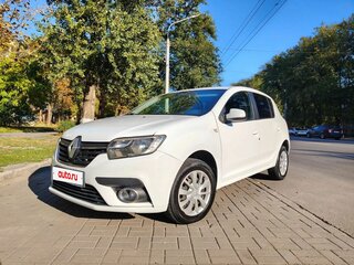 2018 Renault Sandero II Рестайлинг, белый, 773000 рублей, вид 1