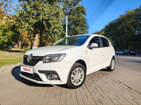 2018 Renault Sandero II Рестайлинг, белый, 773000 рублей, вид 1