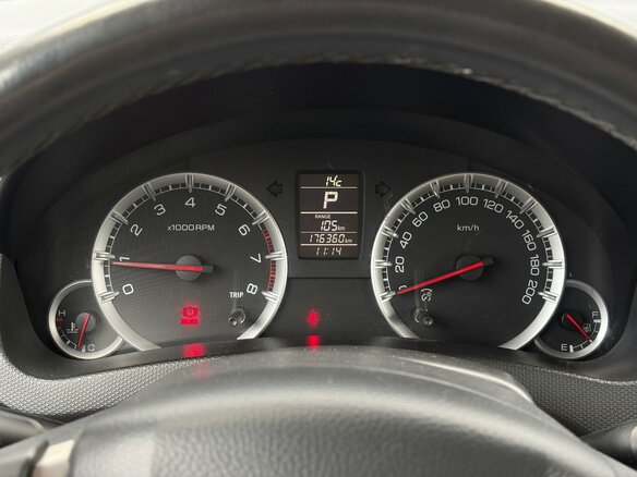 2011 Suzuki Swift IV, белый, 710000 рублей - вид 10