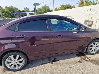 2012 Hyundai Solaris I, фиолетовый, 800000 рублей, вид 4