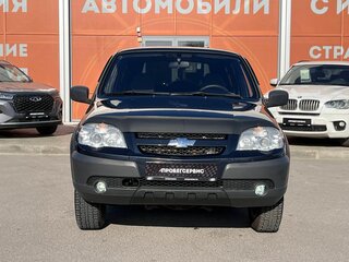 2013 Chevrolet Niva I Рестайлинг, чёрный, 650000 рублей, вид 2