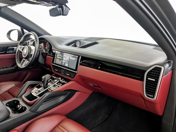 2019 Porsche Cayenne III, серый, 6750000 рублей - вид 10