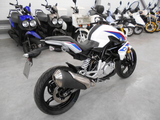 2017 BMW G 310 R, белый, 360000 рублей, вид 3