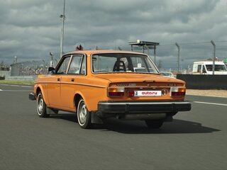 1975 Volvo 240 Series, оранжевый, 1300000 рублей, вид 4
