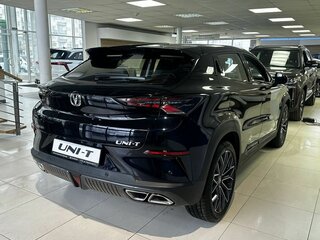 2025 Changan UNI-T I, чёрный, 3459900 рублей, вид 4
