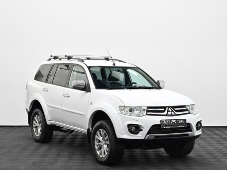2013 Mitsubishi Pajero Sport II Рестайлинг, белый, 1749000 рублей, вид 1