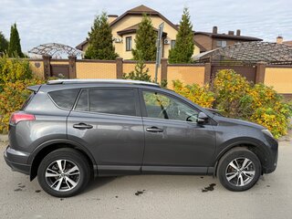 2015 Toyota RAV4 IV (XA40), серый, 2300000 рублей, вид 4