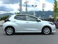 2023 Toyota Yaris IV, белый, 1060000 рублей - вид 2