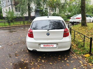 2011 BMW 1 серии 116i I (E81/E82/E87/E88) Рестайлинг, белый, 700000 рублей, вид 5