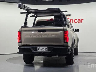 2024 Chevrolet Colorado III, коричневый, 6134217 рублей, вид 4