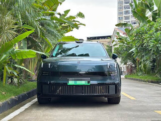 2026 Lynk & Co 900, зелёный, 6150000 рублей, вид 2