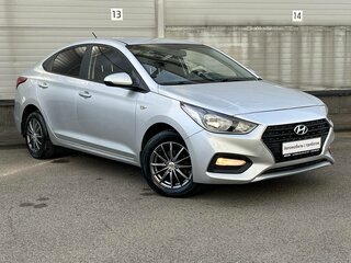 2017 Hyundai Solaris II, серебристый, 1159000 рублей, вид 3