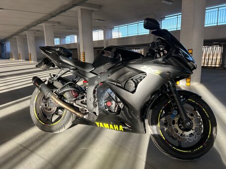 2003 Yamaha YZF-R6, чёрный, 470000 рублей, вид 3