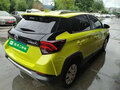 2022 Toyota Yaris IV, жёлтый, 1050099 рублей - вид 5