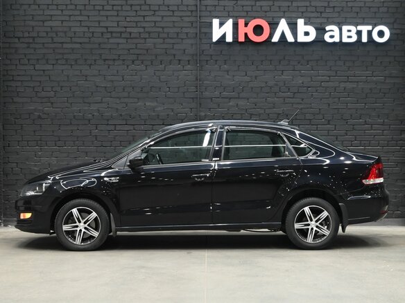 2017 Volkswagen Polo V Рестайлинг, чёрный, 1070000 рублей - вид 7