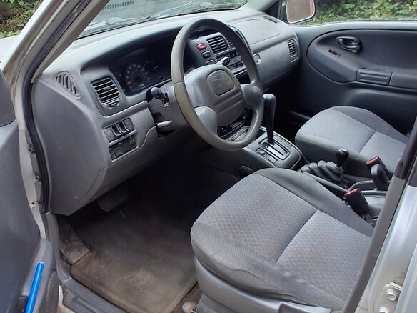 1999 Chevrolet Tracker II, серебристый, 228000 рублей - вид 7