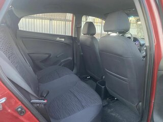 2016 Hyundai Solaris I Рестайлинг, красный, 900000 рублей, вид 5