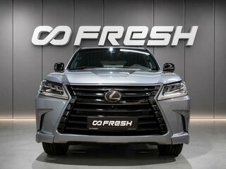 2018 Lexus LX 570 III Рестайлинг 2, серый, 7330000 рублей, вид 3