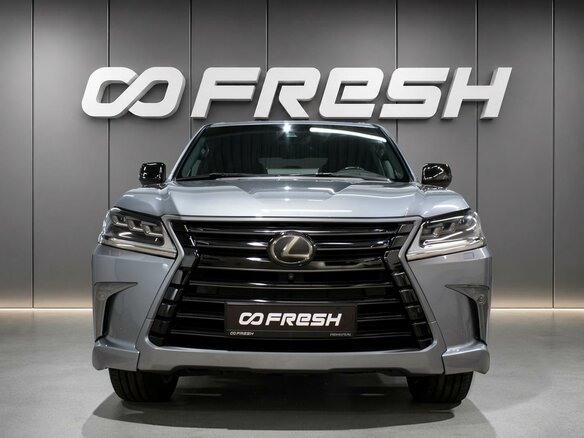 2018 Lexus LX 570 III Рестайлинг 2, серый, 7330000 рублей - вид 2