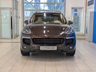 2017 Porsche Cayenne Diesel II Рестайлинг (958), коричневый, 3799000 рублей, вид 2