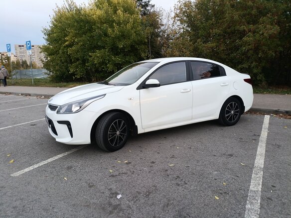 2017 Kia Rio IV, белый, 1159000 рублей - вид 6