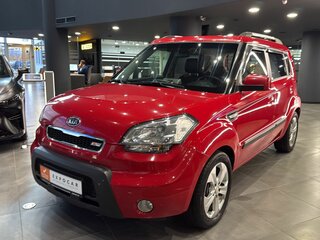 2010 Kia Soul I, красный, 599000 рублей, вид 2