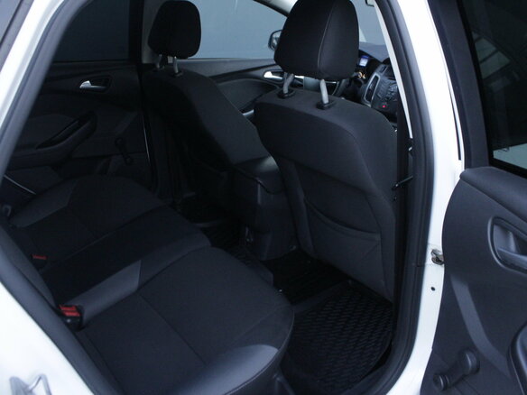 2013 Ford Focus III, белый - вид 8