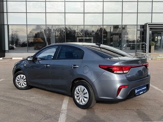 2019 Kia Rio IV, серый, 1149000 рублей, вид 2