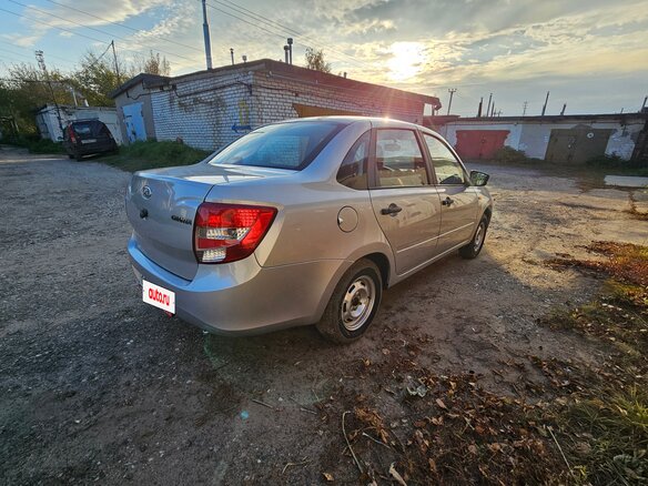 2016 Lada (ВАЗ) Granta I, серебристый, 530000 рублей - вид 9
