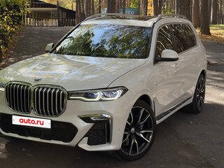2021 BMW X7 40i I (G07), белый, 7900000 рублей, вид 2