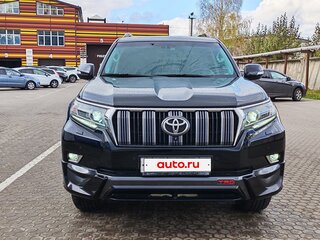 2020 Toyota Land Cruiser Prado 150 Series Рестайлинг 2, чёрный, 4500000 рублей, вид 4