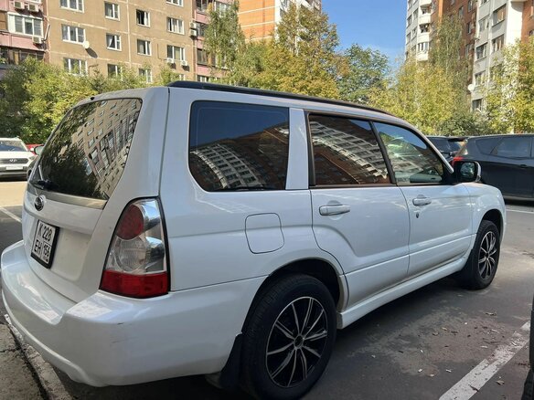 2005 Subaru Forester II Рестайлинг, белый, 910000 рублей - вид 7
