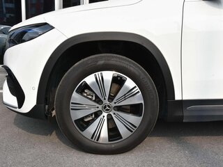 2025 Mercedes-Benz EQA 260 I Рестайлинг, белый, 4445000 рублей, вид 5