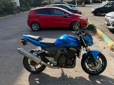2005 Kawasaki Z 750, синий, 420000 рублей, вид 3
