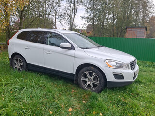 2013 Volvo XC60 I, белый, 1680000 рублей, вид 4