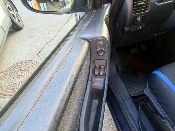 2002 Opel Zafira A, синий, 270000 рублей - вид 13