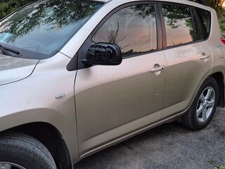 2008 Toyota RAV4 III (XA30), бежевый, 1000000 рублей, вид 3