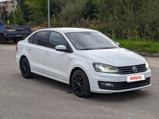 2018 Volkswagen Polo V Рестайлинг, белый, 1050000 рублей, вид 3