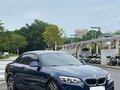 2019 BMW 2 серии F22 Рестайлинг, синий, 1505000 рублей - вид 1