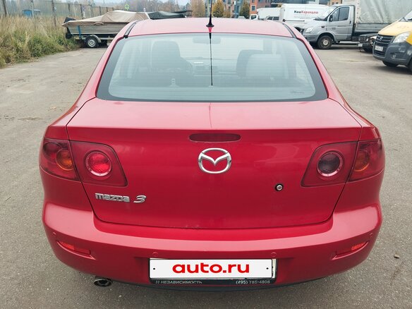 2004 Mazda 3 I (BK), красный, 515000 рублей - вид 4