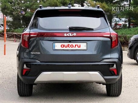 2023 Kia Seltos I Рестайлинг, серый, 1990000 рублей, вид 4