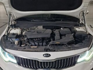 2018 Kia Optima IV Рестайлинг, белый, 1500000 рублей, вид 2