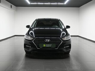 2018 Hyundai Solaris II, чёрный, 1240000 рублей, вид 3