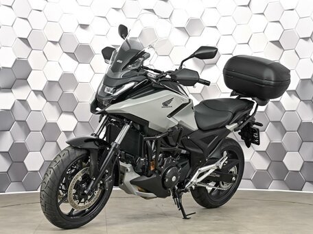 2025 Honda NC 750X, серый, 1299000 рублей, вид 2